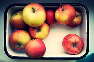 Las propiedades de las manzanas, beneficios y contraindicaciones.